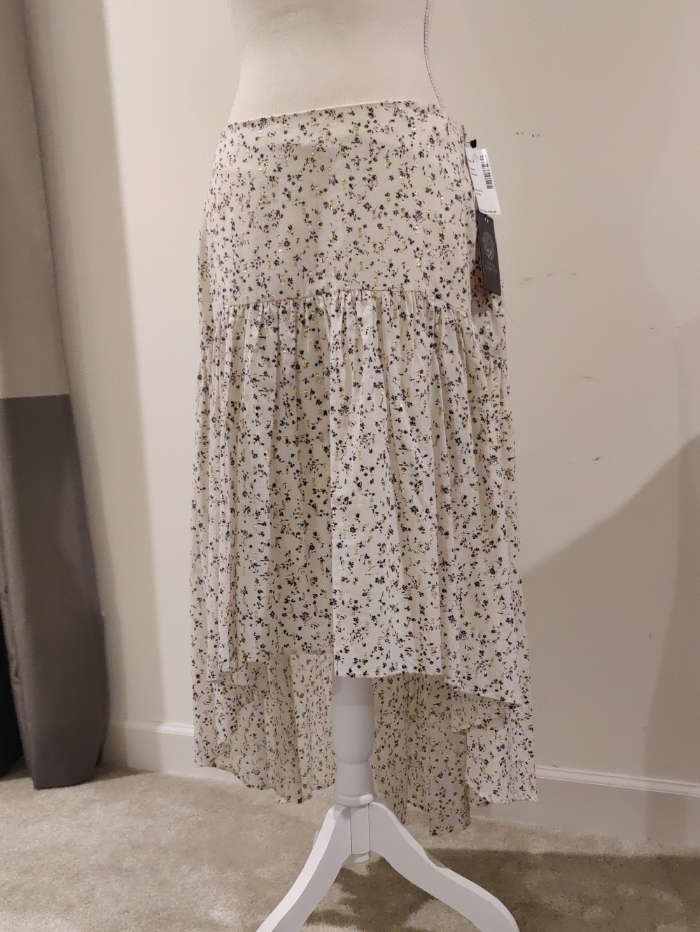 New!Vince Camuto Island Oasis High-Low Floral Tiered Skirt Birch Y2K Cottagecore